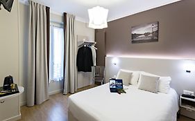 Modern Hotel